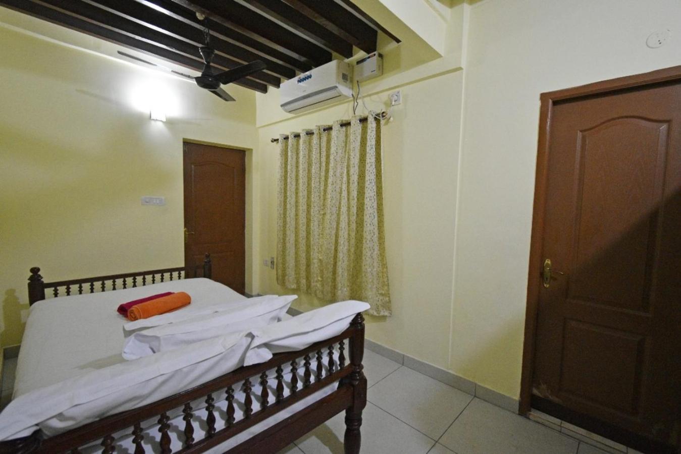 Petit Gite Heritage Home Pondicherry Exterior photo